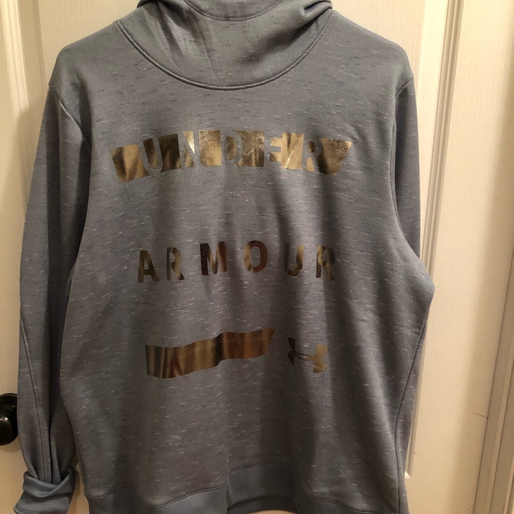Under Armour sweatshirt